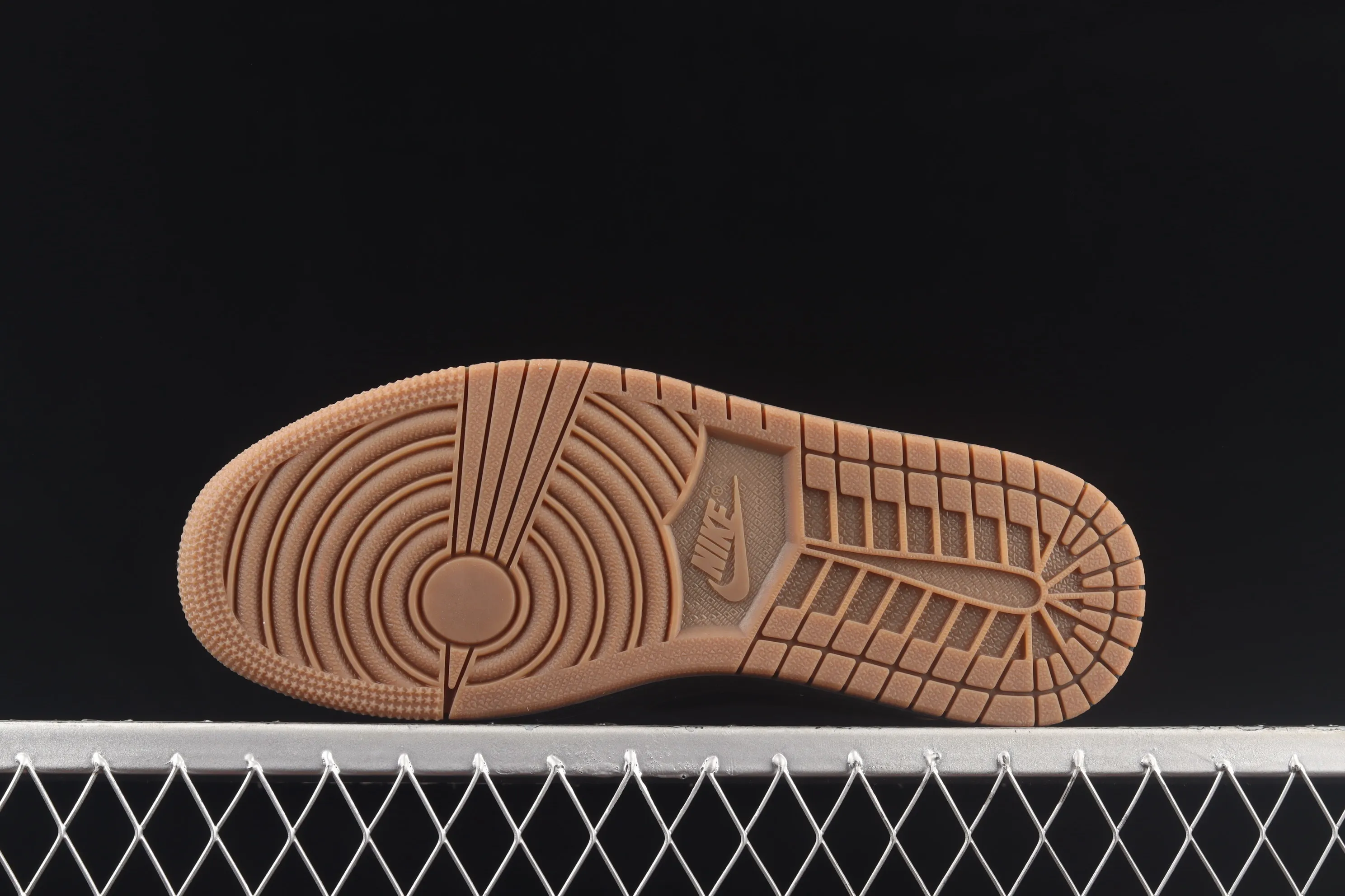 All categories Air Jordan Jordan series basketball shoes Air Jordan 1 Low New version Air Jordan 1 Low "Carnivore" AJ1 Joe 1 carnivore theme black and red low-top cultural sneakers DN3400-001